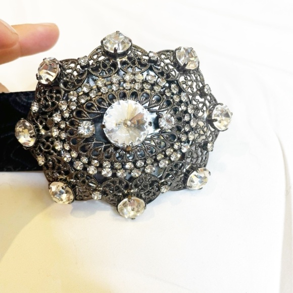 Italian Vintage Style Rhinestone Embellished Metal Buckle With Leather Belt ? main image 4